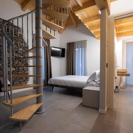 La Svolta Foresteria Hotel *