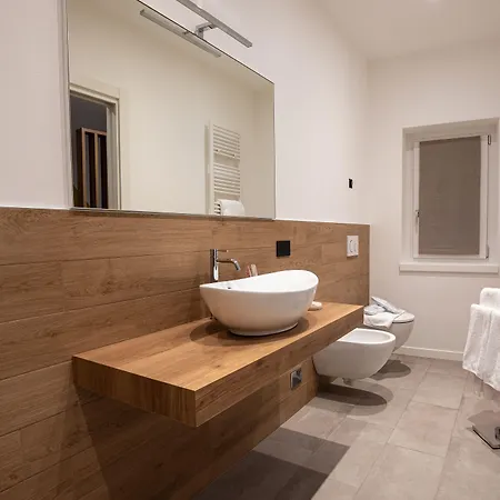 Hotel La Svolta Foresteria Chiuro
